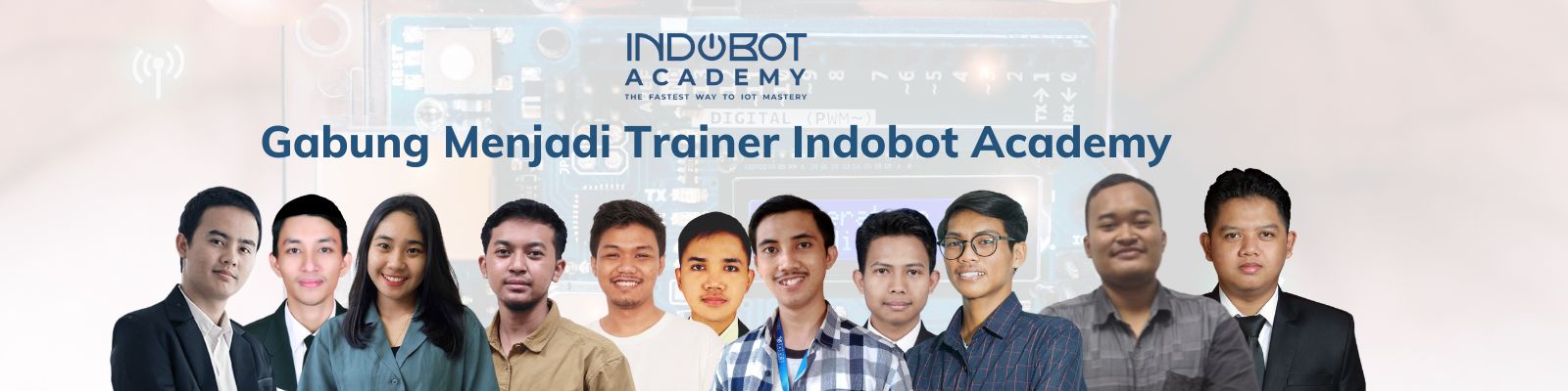 Lowongan Trainer Indobot Academy